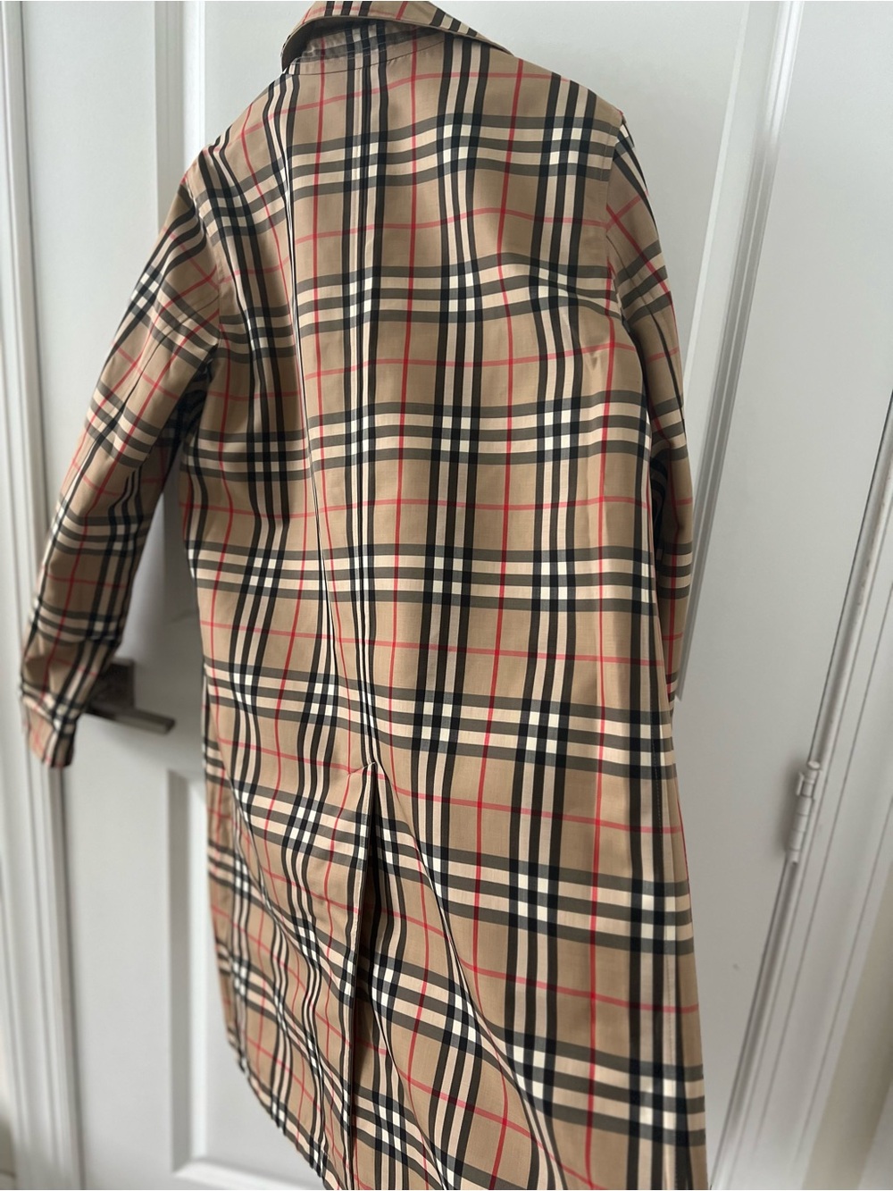 Burberry Revesible  Trench Coat with Beige - Picture 6 of 10